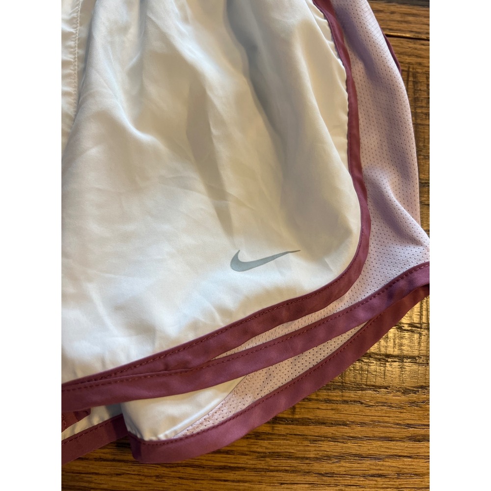 Nike Dri-FIT Running Shorts White Purple Mesh Panel Logo Athletic Womens XS Gym‎ - Picture 3 of 9